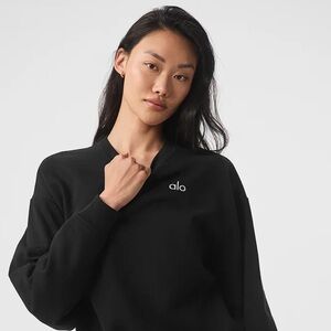 Alo: Accolade Crew Neck Pullover